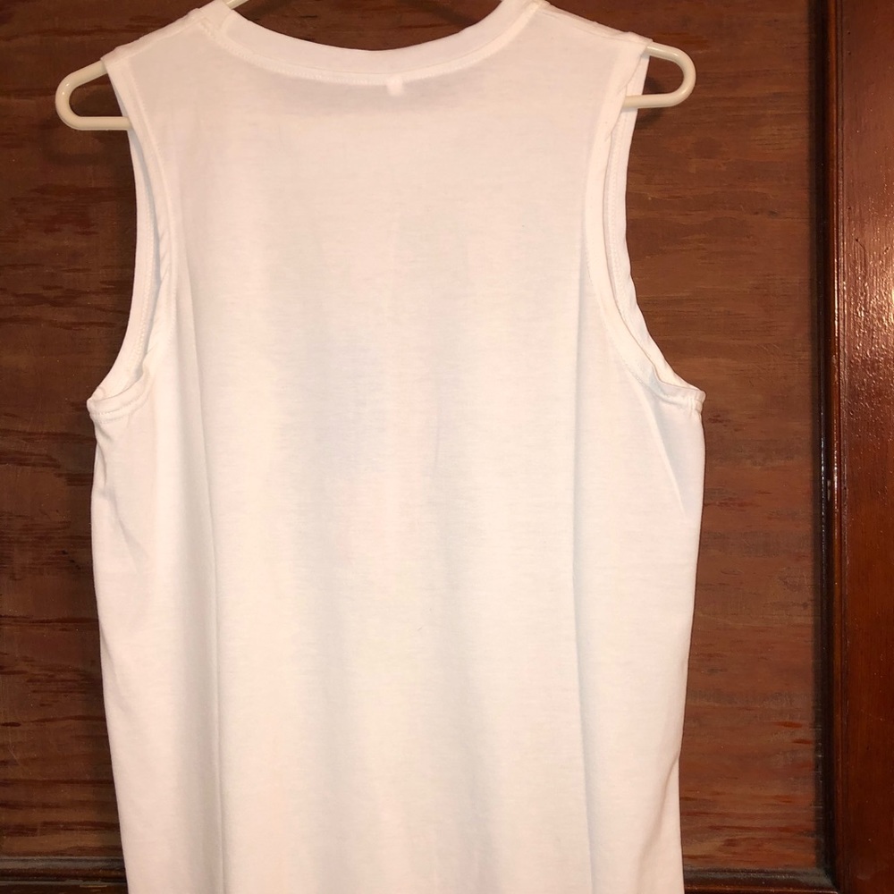 Muscle tank - Picture 2 of 2